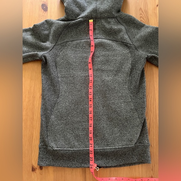 Lululemon Heathered Grey Full Zip Scuba Hoodie Size 6 - Picture 10 of 11